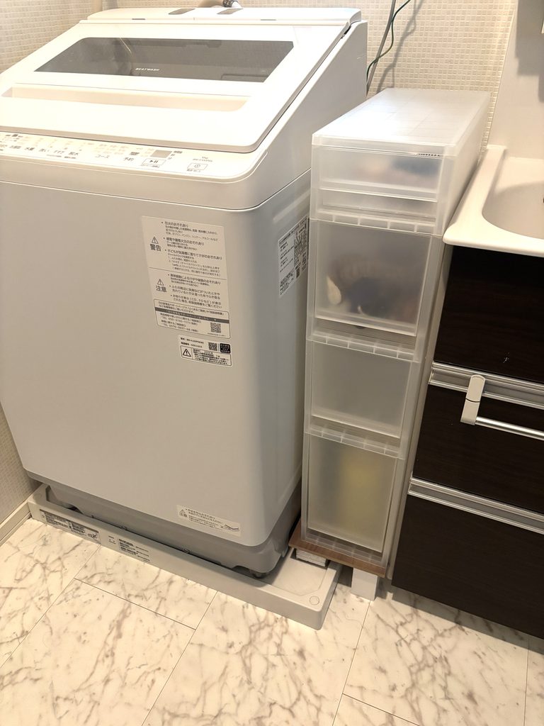 洗面所のスキマ収納画像